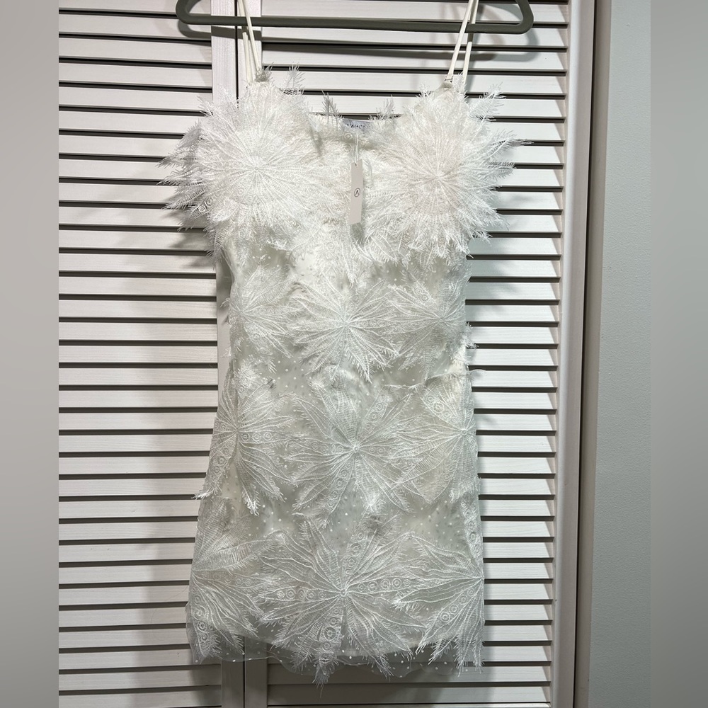 Inamore white lace cocktail party dress